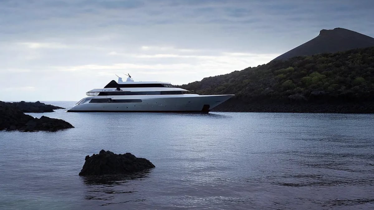 Luxury Cruises Through the Galápagos: What to Expect